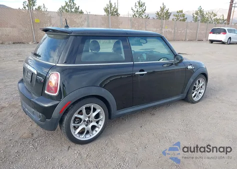 2010 Mini Cooper S from USA, damaged, VIN WMWMF7C54ATX41975